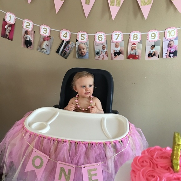 Pink and Gold Number Garland - Picture 11 of 13